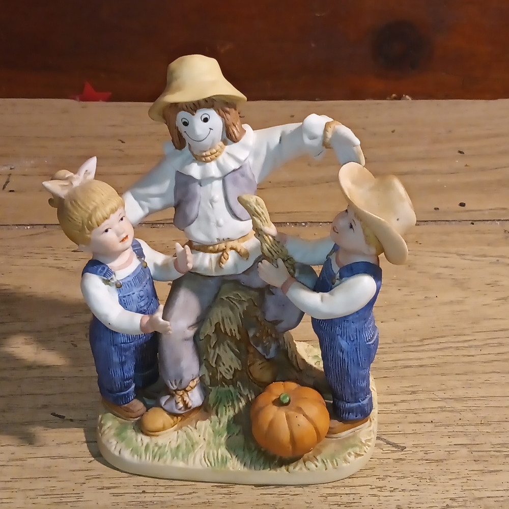 Vintage 1985 Scarecrow Denim Day Collectible Homco Halloween #1524